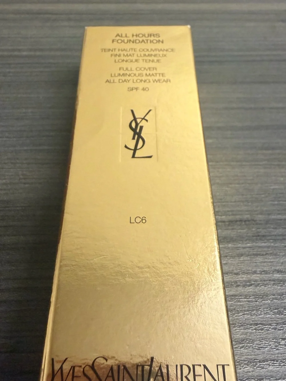 Yves Saint Laurent All Hours Foundation - Gold & Light Beige